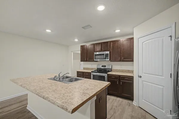 $315,000 | 5886 Blackhorse Circle, Pensacola, FL 32526