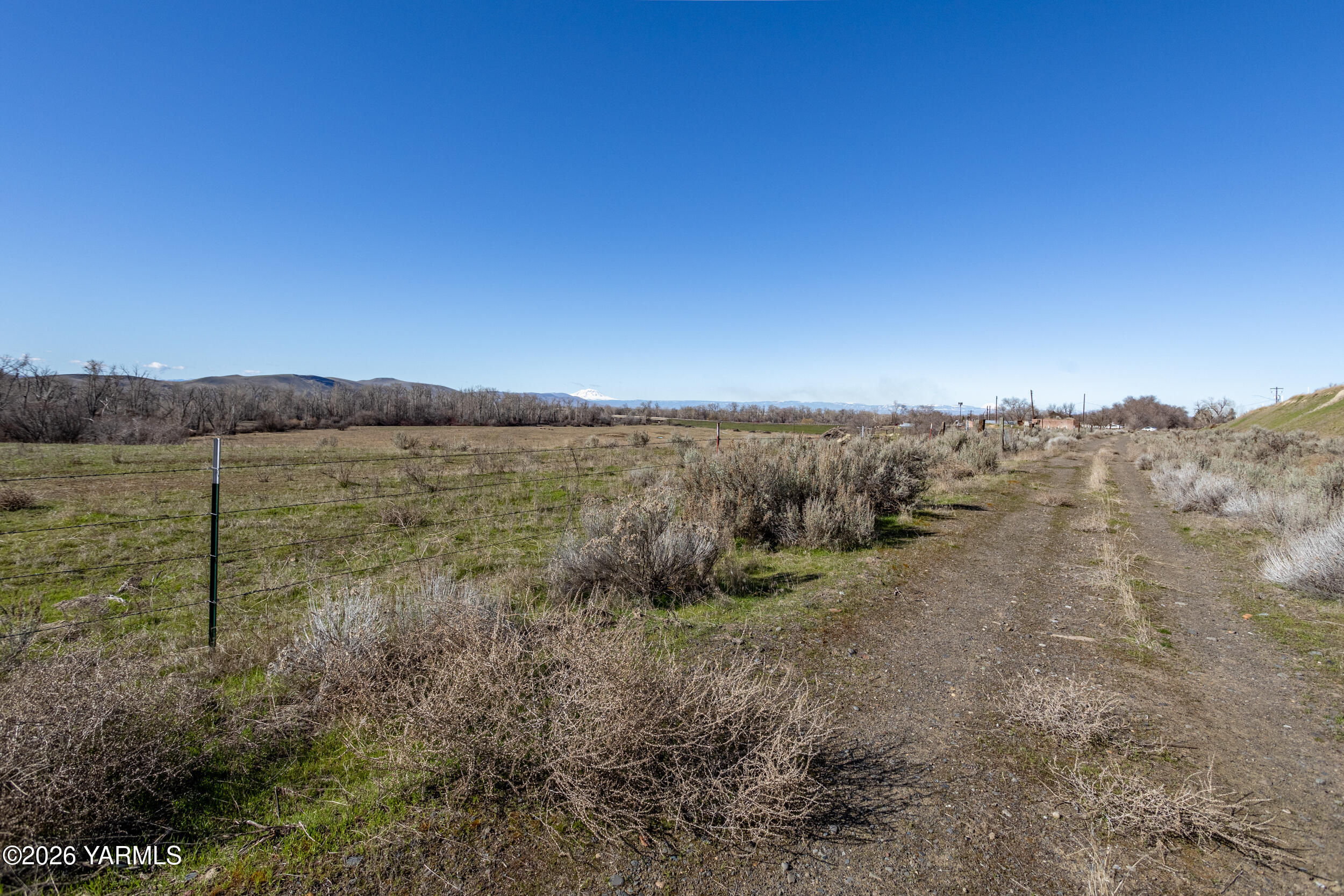 Nka Emerald Road Granger, WA 98932 - Photo 3 of 19 NKA Emerald Rd