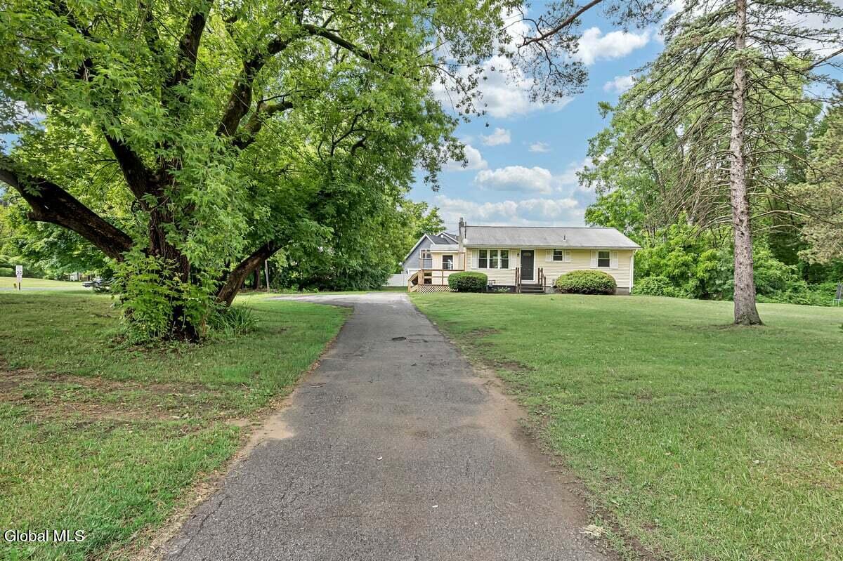 126 Guideboard Road Halfmoon, NY 12188 - Photo 2 of 36 P2011530