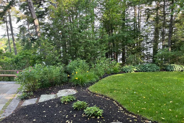 $3,500,000 | 93 Governors Point Road, Harpswell, ME 04079