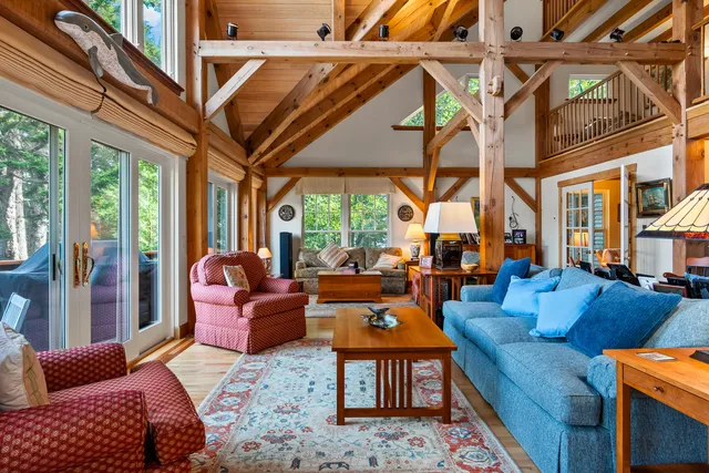 $3,500,000 | 93 Governors Point Road, Harpswell, ME 04079