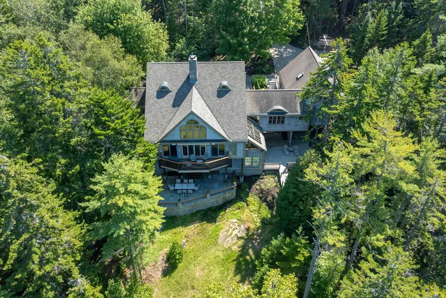 $3,500,000 | 93 Governors Point Road, Harpswell, ME 04079
