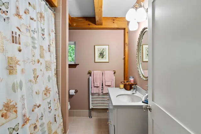 $3,500,000 | 93 Governors Point Road, Harpswell, ME 04079