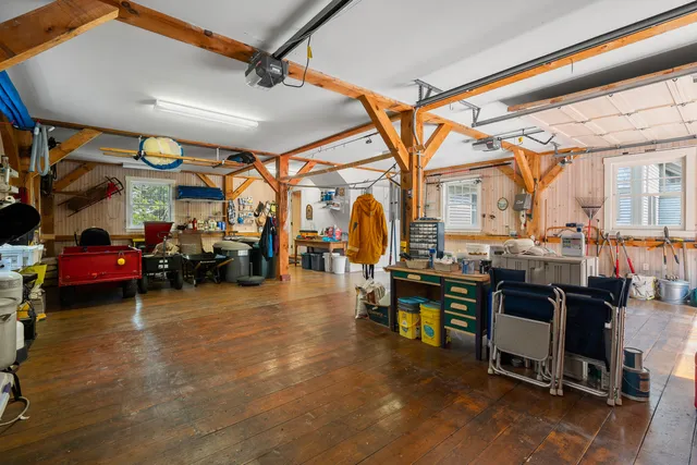 $3,500,000 | 93 Governors Point Road, Harpswell, ME 04079