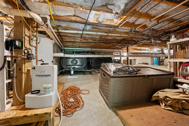 $3,500,000 | 93 Governors Point Road, Harpswell, ME 04079