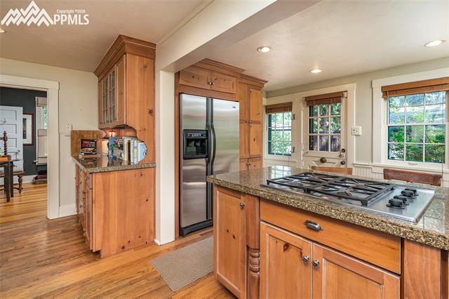 830 West Cheyenne Road Colorado Springs, CO 80906 - Photo 8 of 18