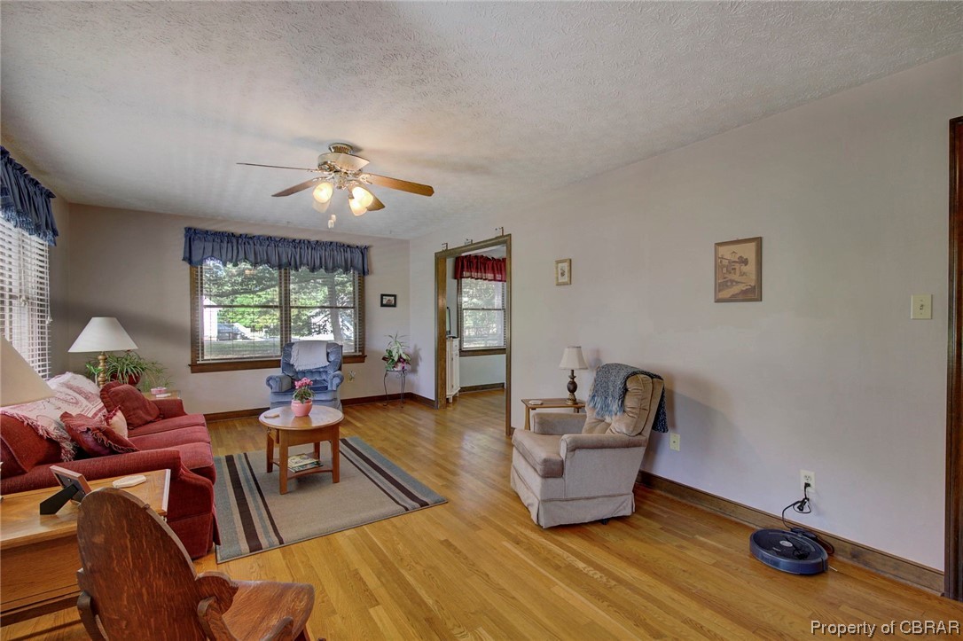 1460 Sandy Crk Road West Point, VA 23181 - Photo 6 of 42 Gallery Image 6