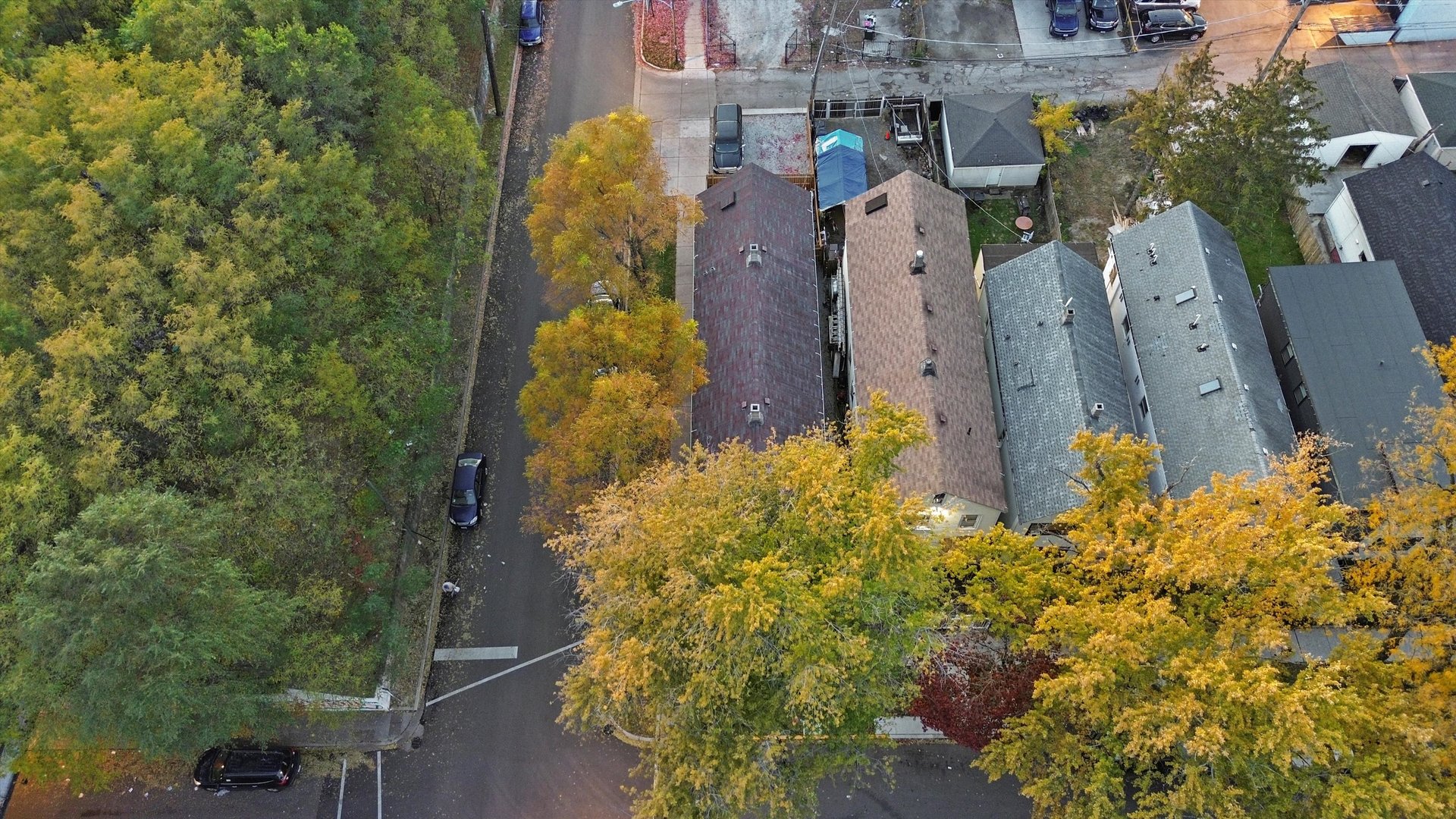 4858 South Justine Street Chicago, IL 60609 - Photo 11 of 20 a aerial view of a residential houses