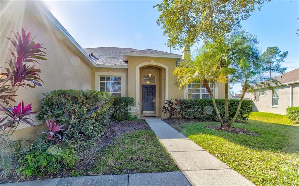 276 Longhirst Loop Ocoee, FL 34761 - Photo 3 of 60