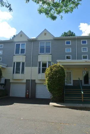 $299,000 | 130 Winchester Avenue, Unit 21, New Haven, CT 06511