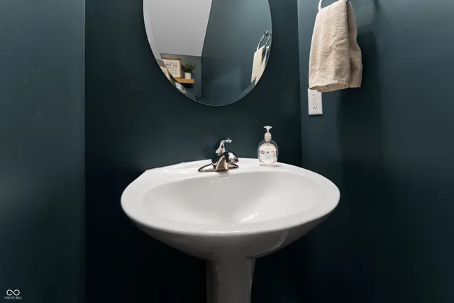 $329,900 | 8159 Ambrosia Lane, Pendleton, IN 46064