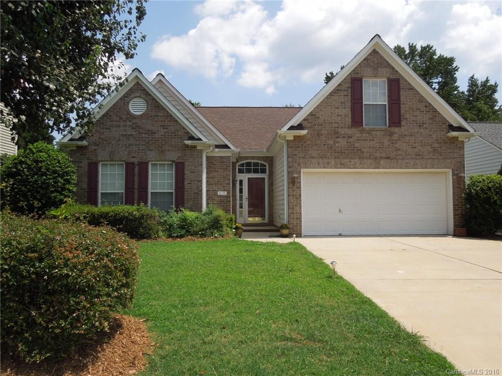 819 Clearbrook Road Matthews, NC 28105 - Photo 1 of 24 Gallery Image 1