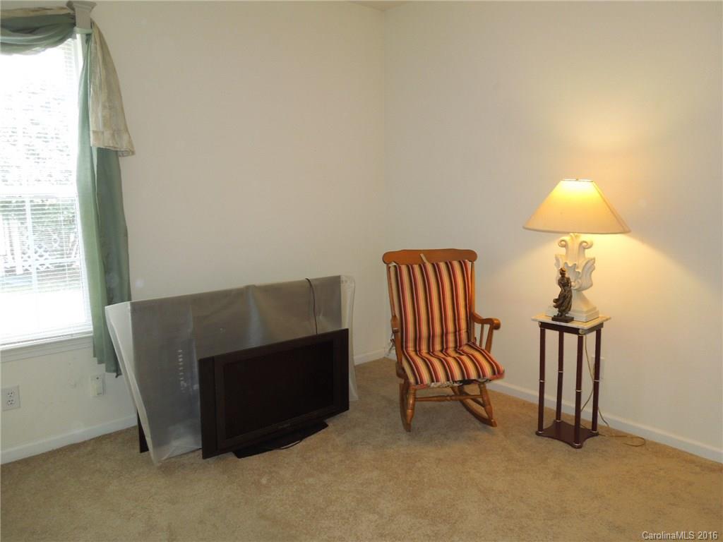 819 Clearbrook Road Matthews, NC 28105 - Photo 14 of 24 Gallery Image 14