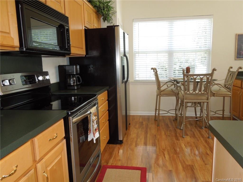 819 Clearbrook Road Matthews, NC 28105 - Photo 8 of 24 Gallery Image 8