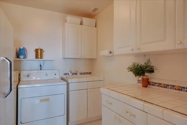 $2,999,000 | 202 East Mountain Drive, Montecito, CA 93108