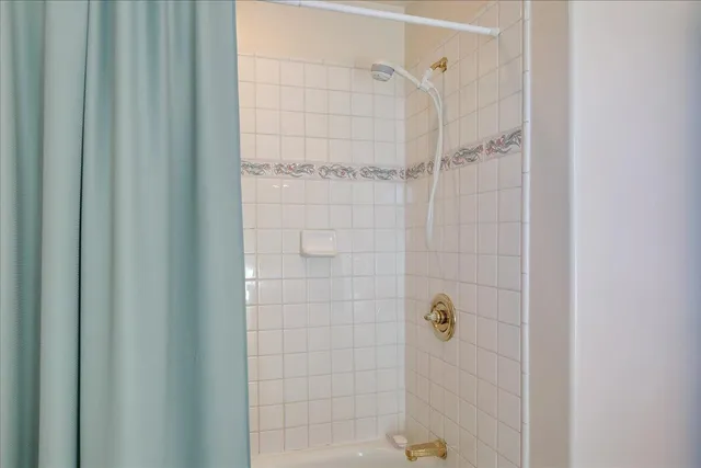 $2,999,000 | 202 East Mountain Drive, Montecito, CA 93108