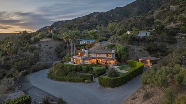 $2,999,000 | 202 East Mountain Drive, Santa Barbara, CA 93108