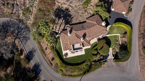 an aerial view of multiple house
