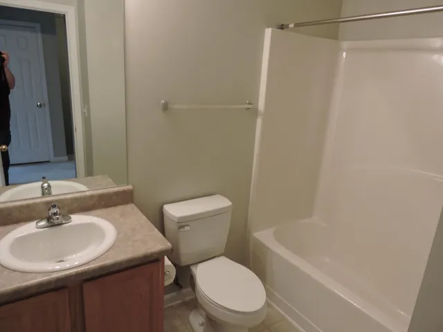 $1,425 | 132 Swaying Pine Court, Crestview, FL 32539