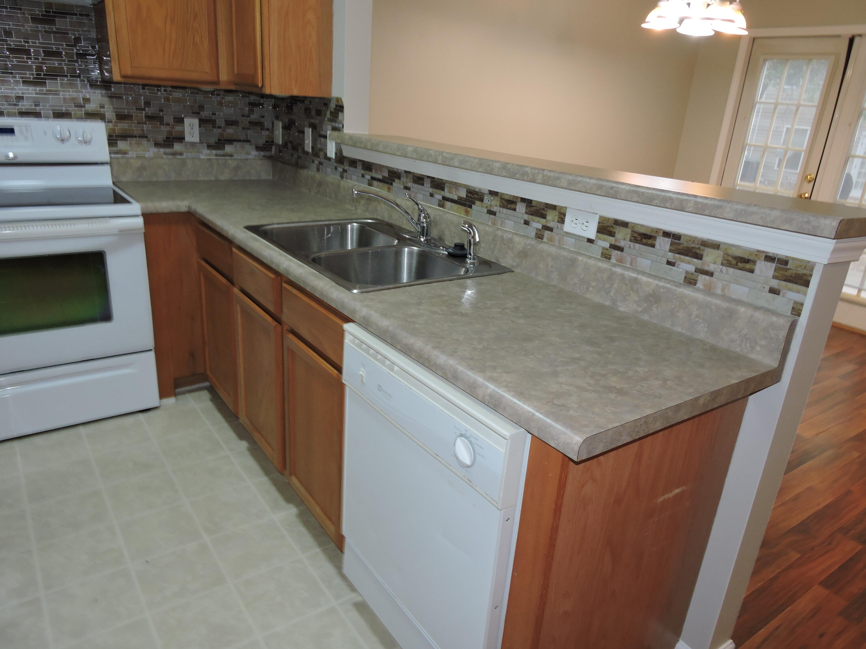 132 Swaying Pine Court Crestview, FL 32539 - Photo 7 of 18 DSCN5533