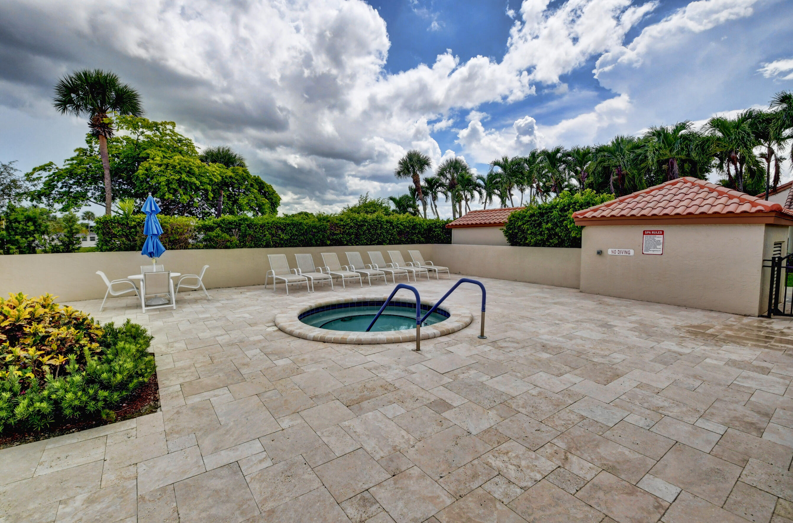 23253 Water Circle Boca Raton, FL 33486 - Photo 29 of 32 Hot Tub