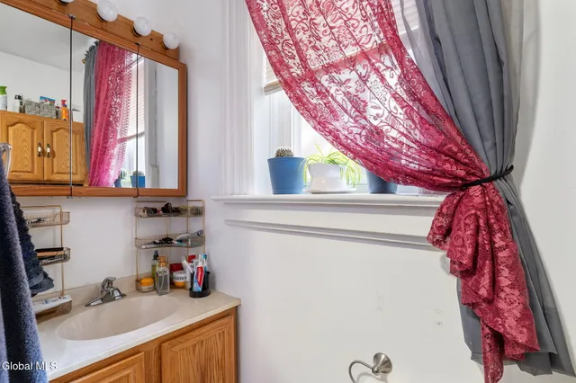 $775,000 | 210 Union Street, Schenectady, NY 12305