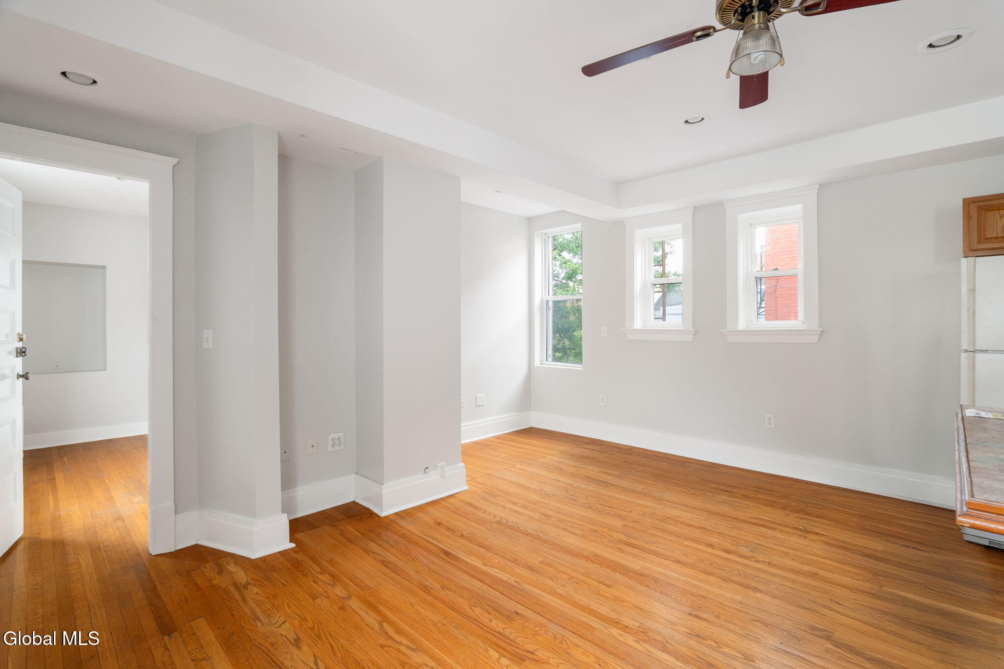 210 Union Street Schenectady, NY 12305 - Photo 19 of 40 19-210UnionSt_19