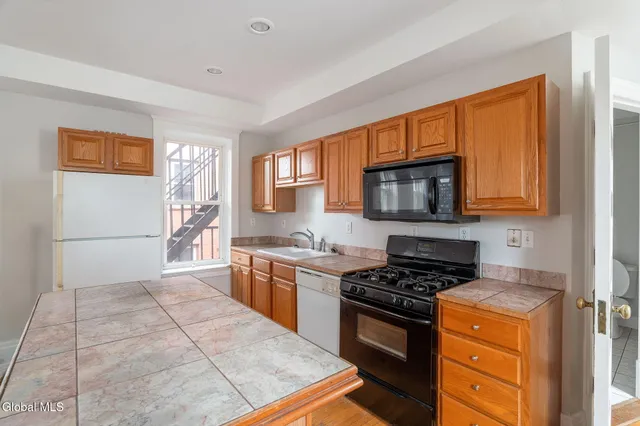 $775,000 | 210 Union Street, Schenectady, NY 12305