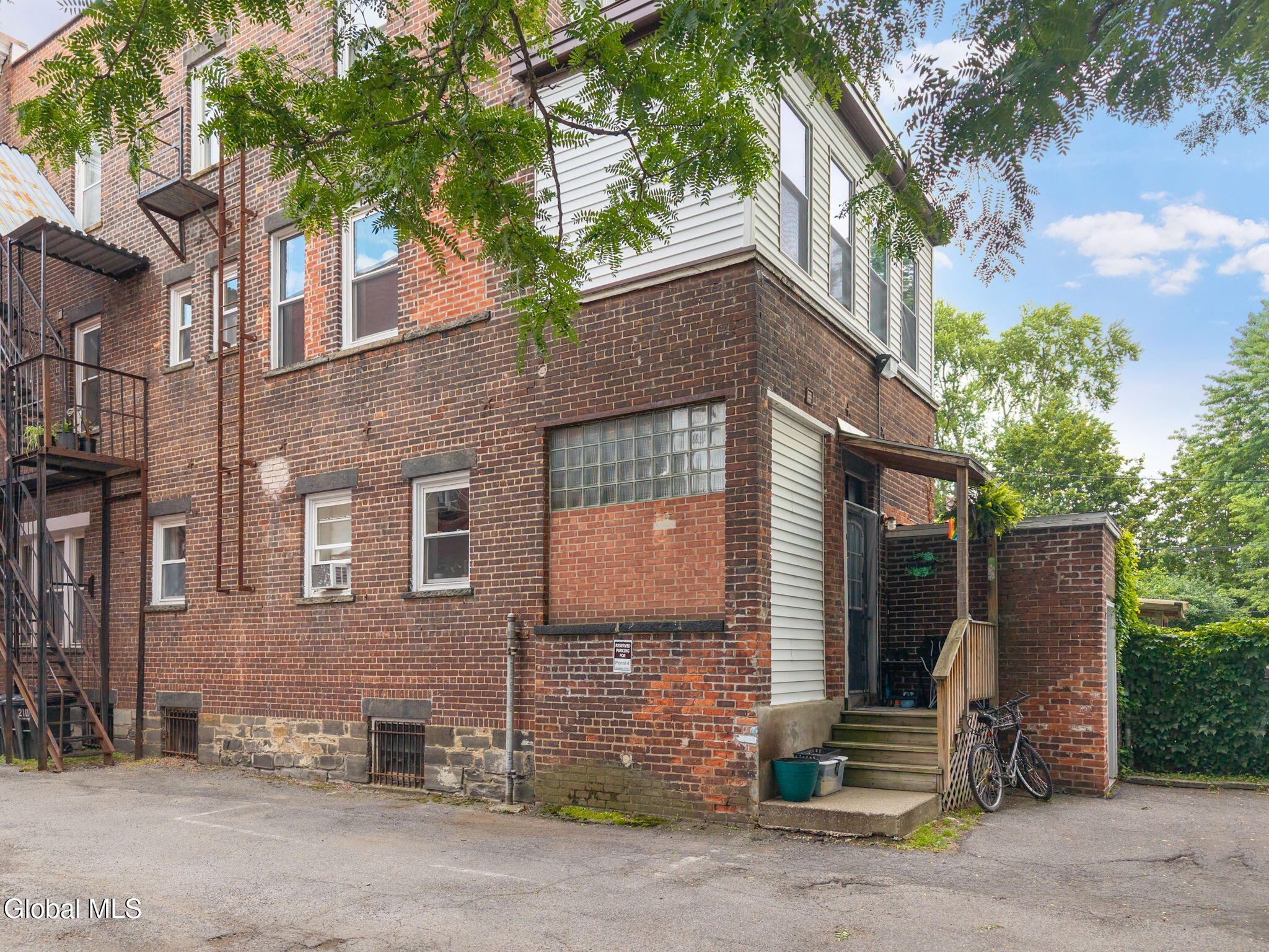 210 Union Street Schenectady, NY 12305 - Photo 33 of 40 33-210UnionSt_33