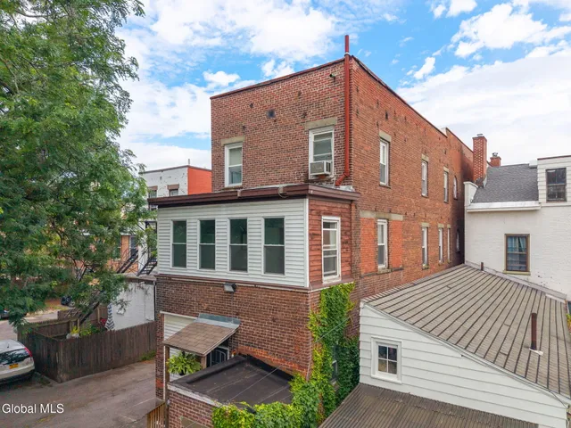 $775,000 | 210 Union Street, Schenectady, NY 12305