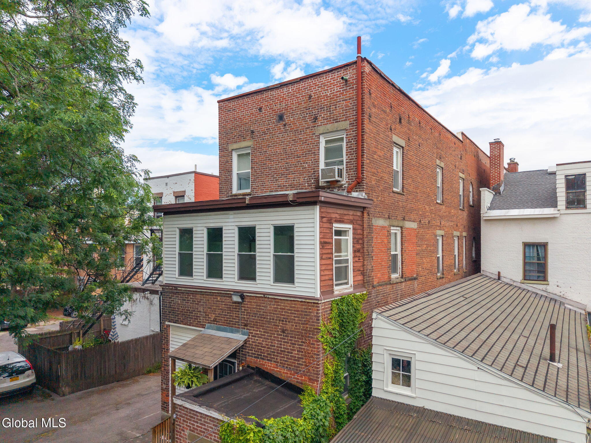 210 Union Street Schenectady, NY 12305 - Photo 37 of 40 37-210UnionSt_37