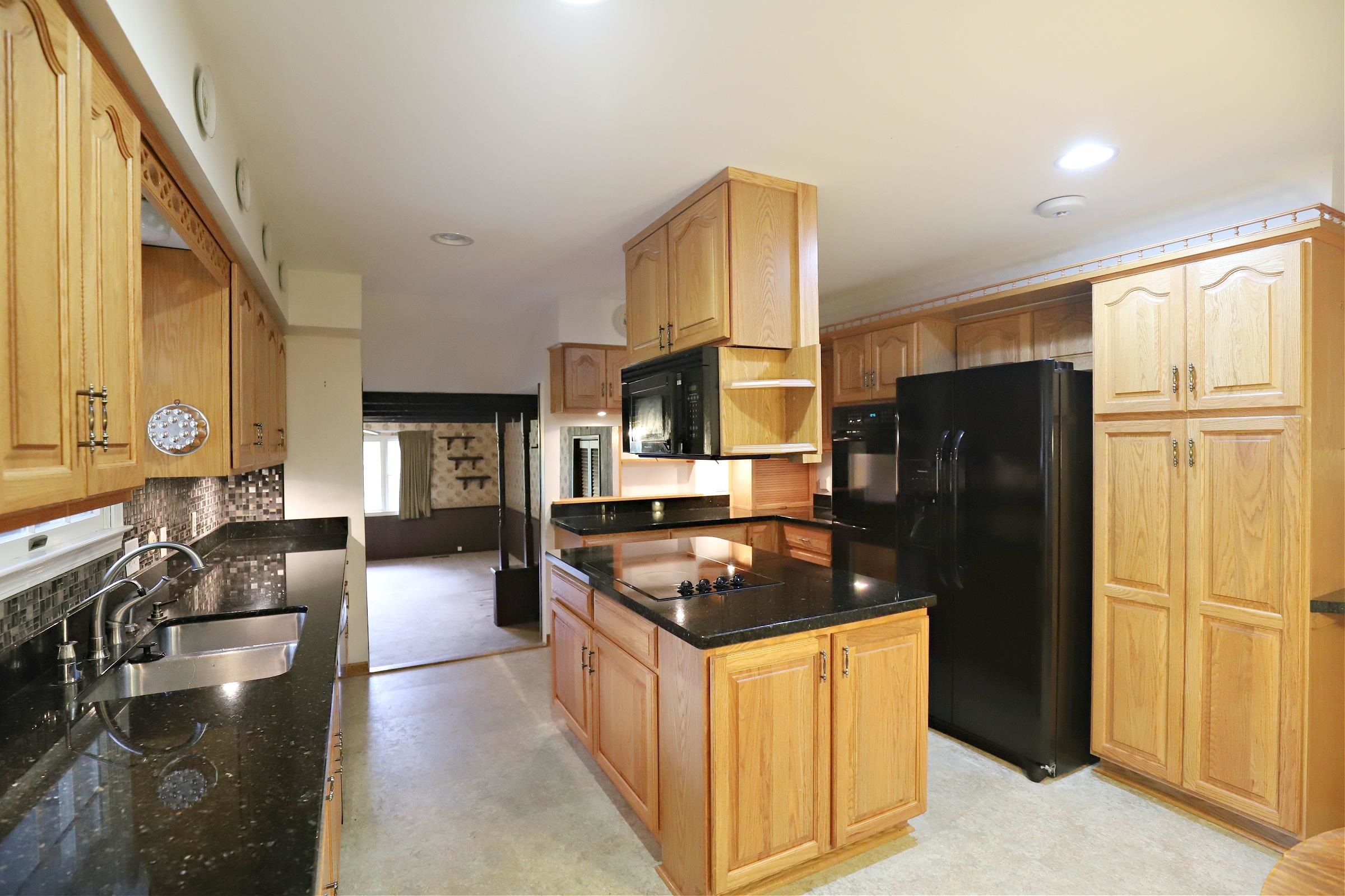 4042 West Farrand Road Clio, MI 48420 - Photo 13 of 33