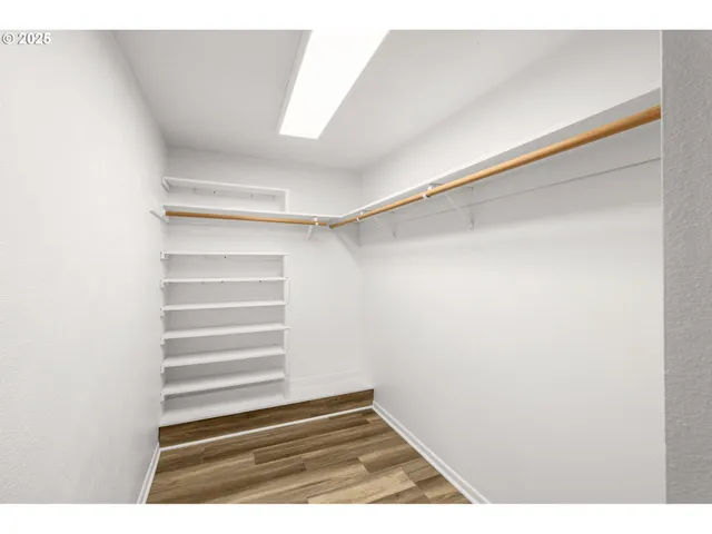 $249,000 | 1696 Northwest Rolling Hill Drive, Beaverton, OR 97006