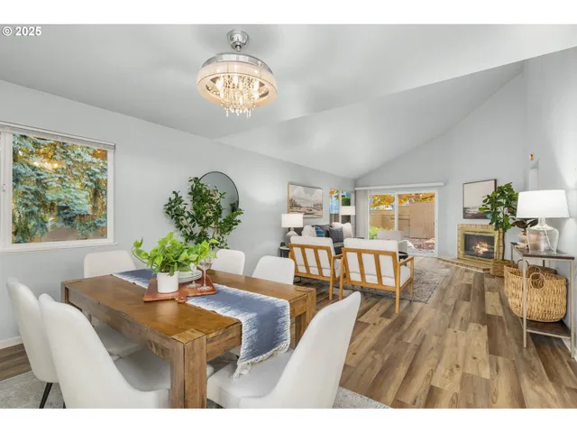 $249,000 | 1696 Northwest Rolling Hill Drive, Beaverton, OR 97006