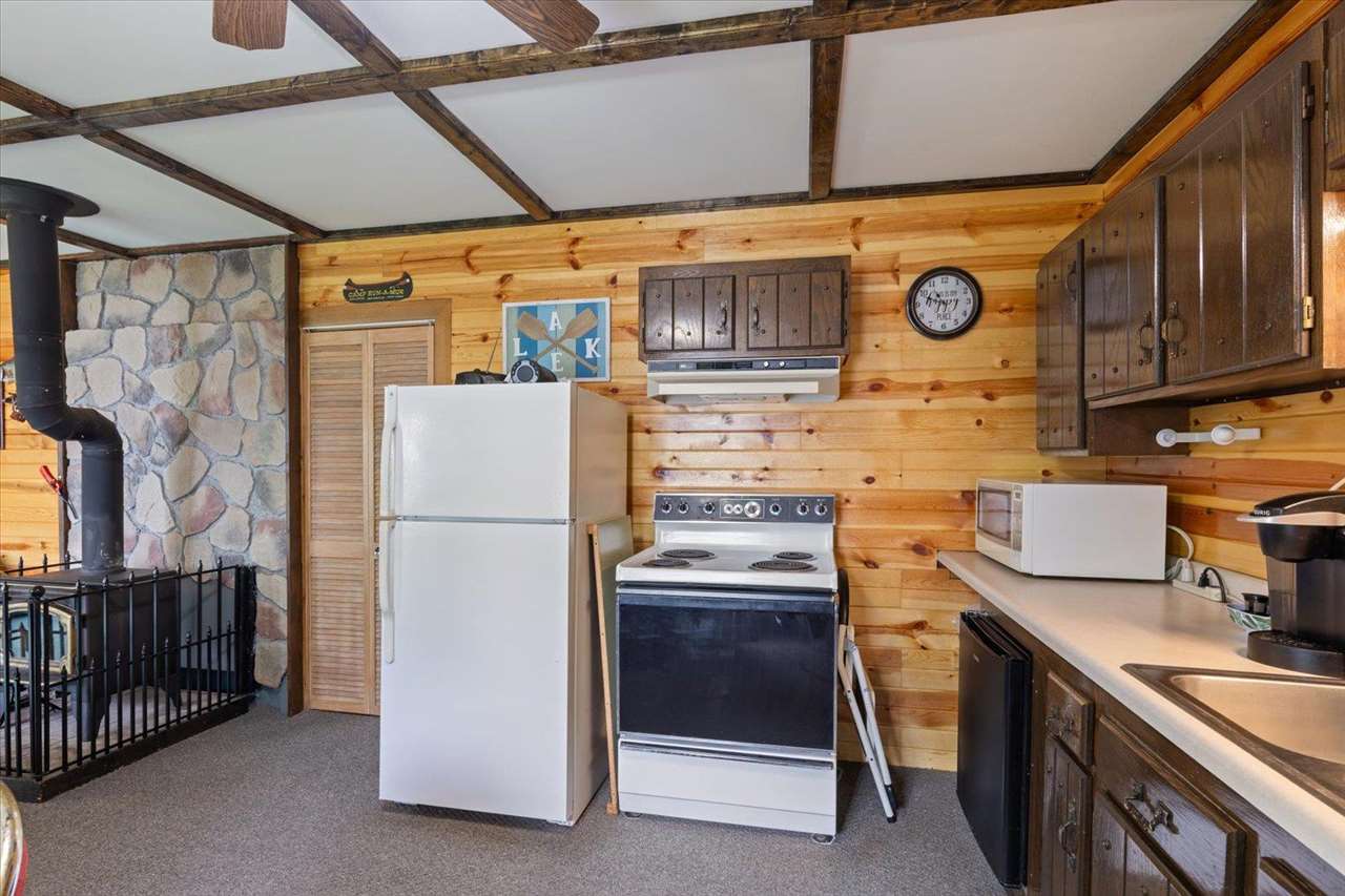 5953 South Long Lake Road Makinen, MN 55763 - Photo 19 of 50 Gallery Image 19