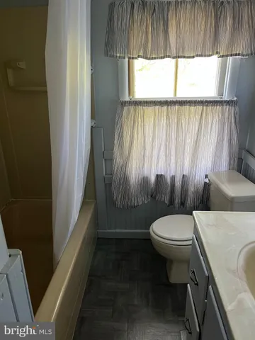 a view of walk in closet