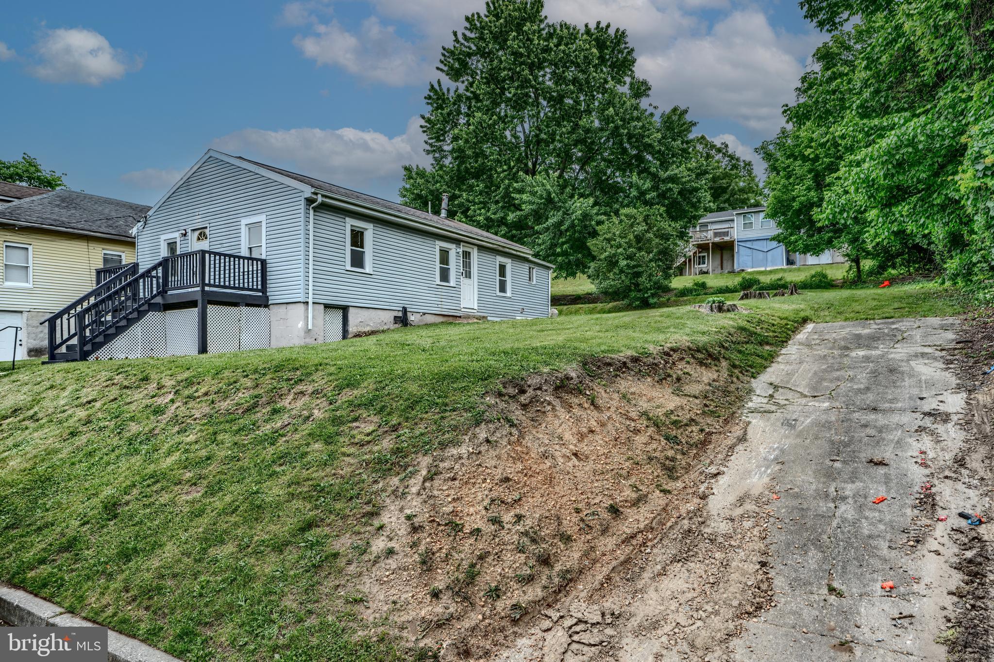 227 Elizabeth Avenue Baltimore, MD 21225 - Photo 31 of 31 a house view with a outdoor space