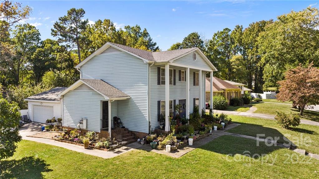 5418 Toano Road Charlotte, NC 28215 - Photo 8 of 48 Gallery Image 8