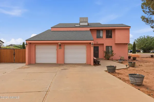 $430,000 | 400 Carrol Drive, Winslow, AZ 86047
