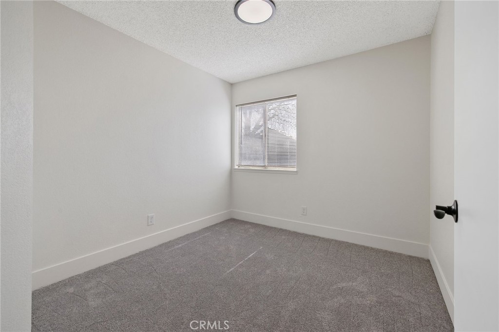 1171 State Street Hanford, CA 93230 - Photo 15 of 27