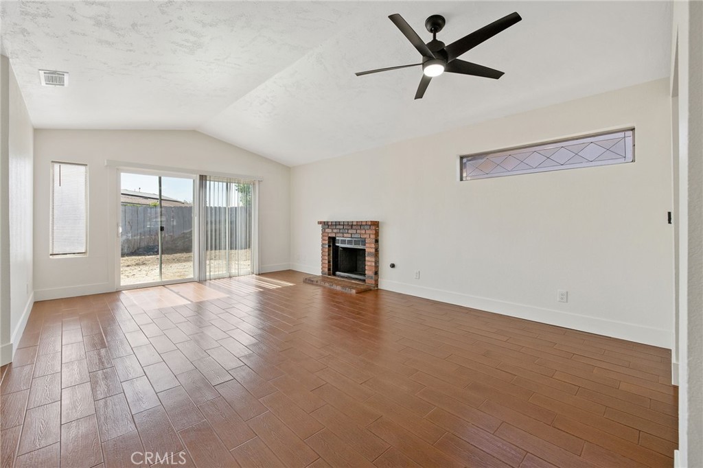 1171 State Street Hanford, CA 93230 - Photo 9 of 27