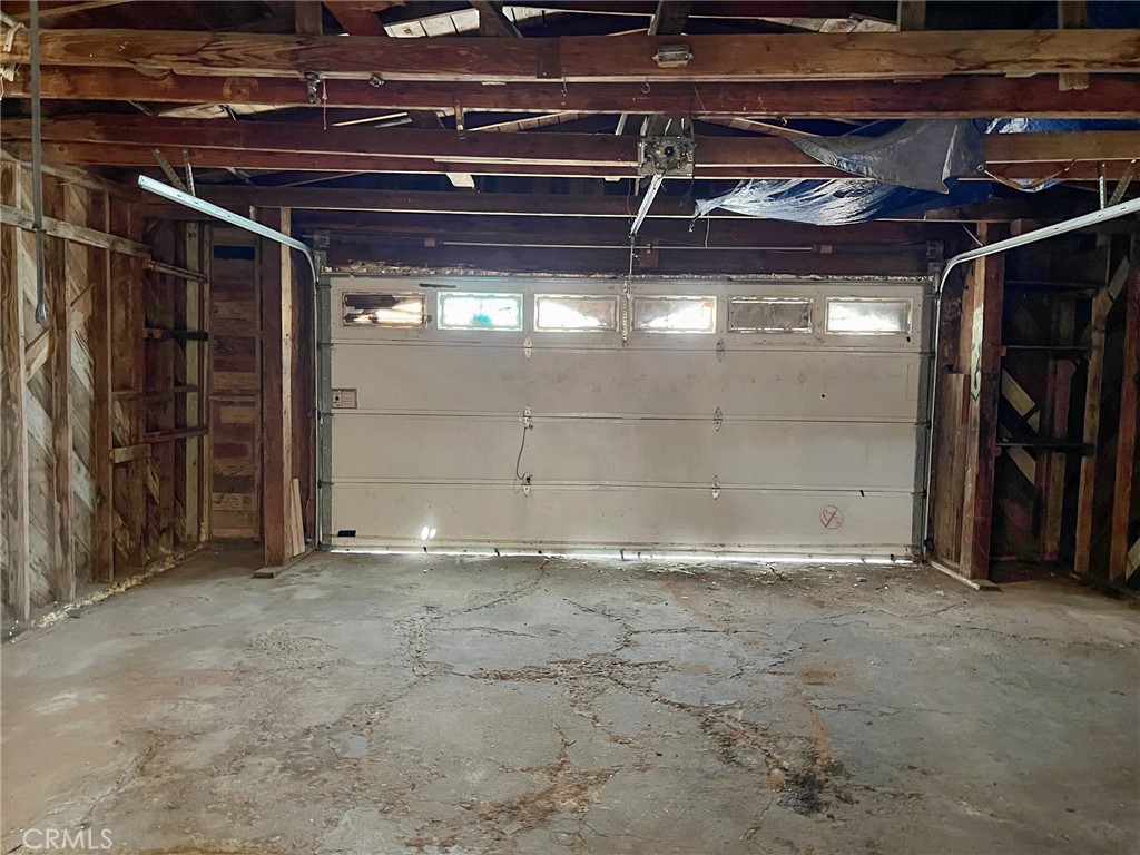 27154 Anderson Street Boron, CA 93516 - Photo 11 of 12 a view of an empty room