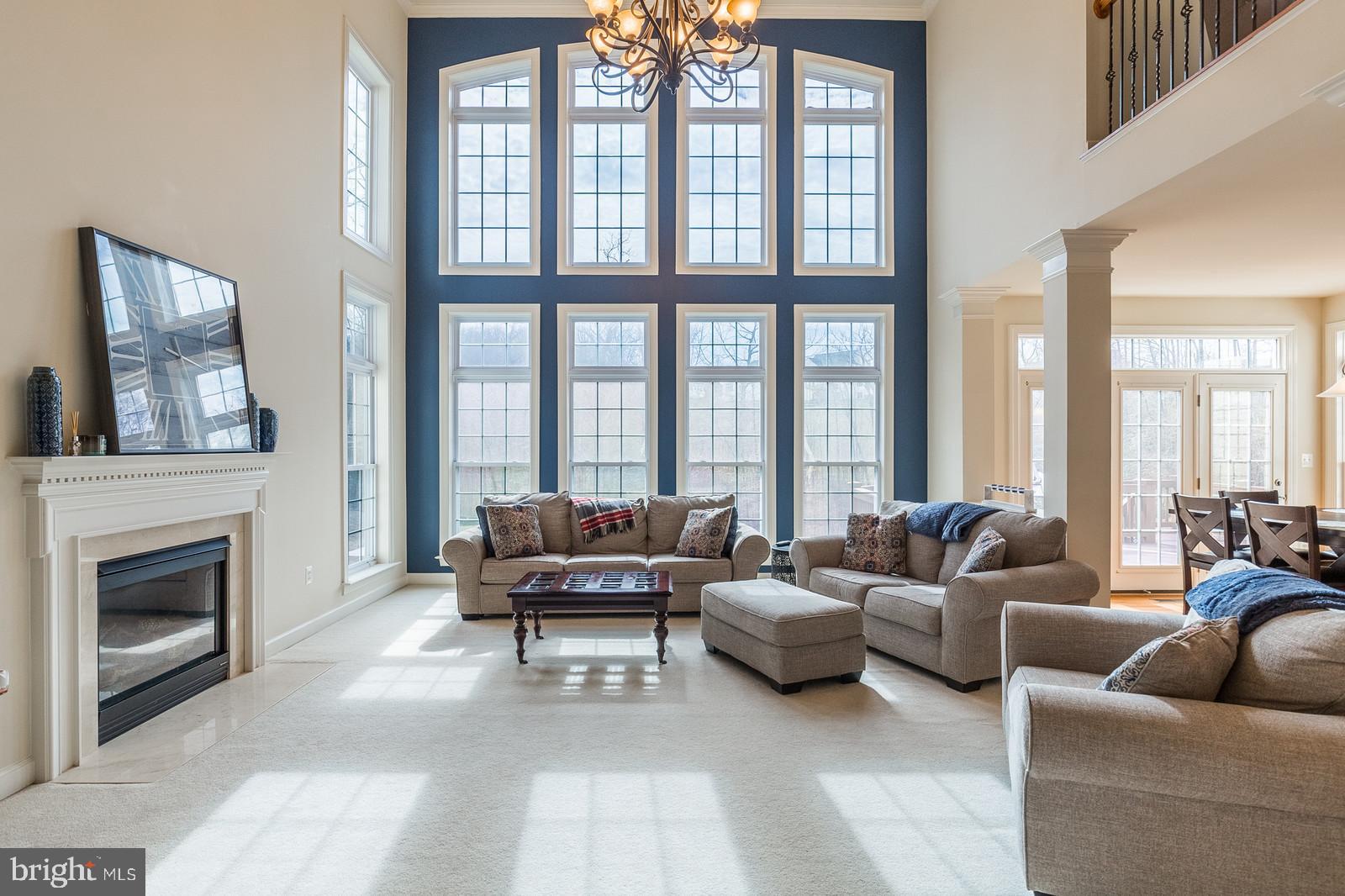 18487 Kerill Road Triangle, VA 22172 - Photo 15 of 45 Two story great room w/ plenty of natural sunlight