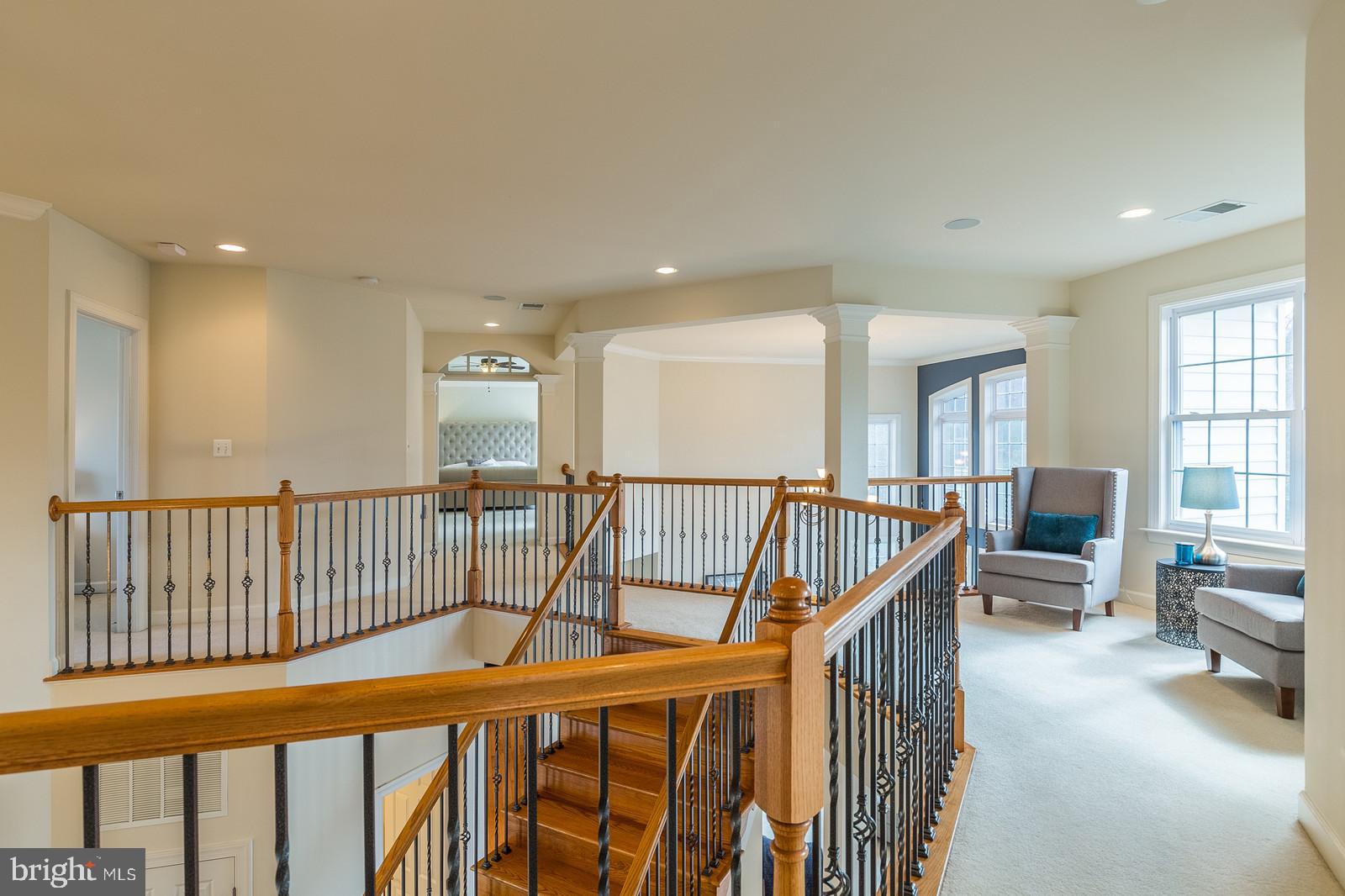 18487 Kerill Road Triangle, VA 22172 - Photo 19 of 45 Upper level sitting area
