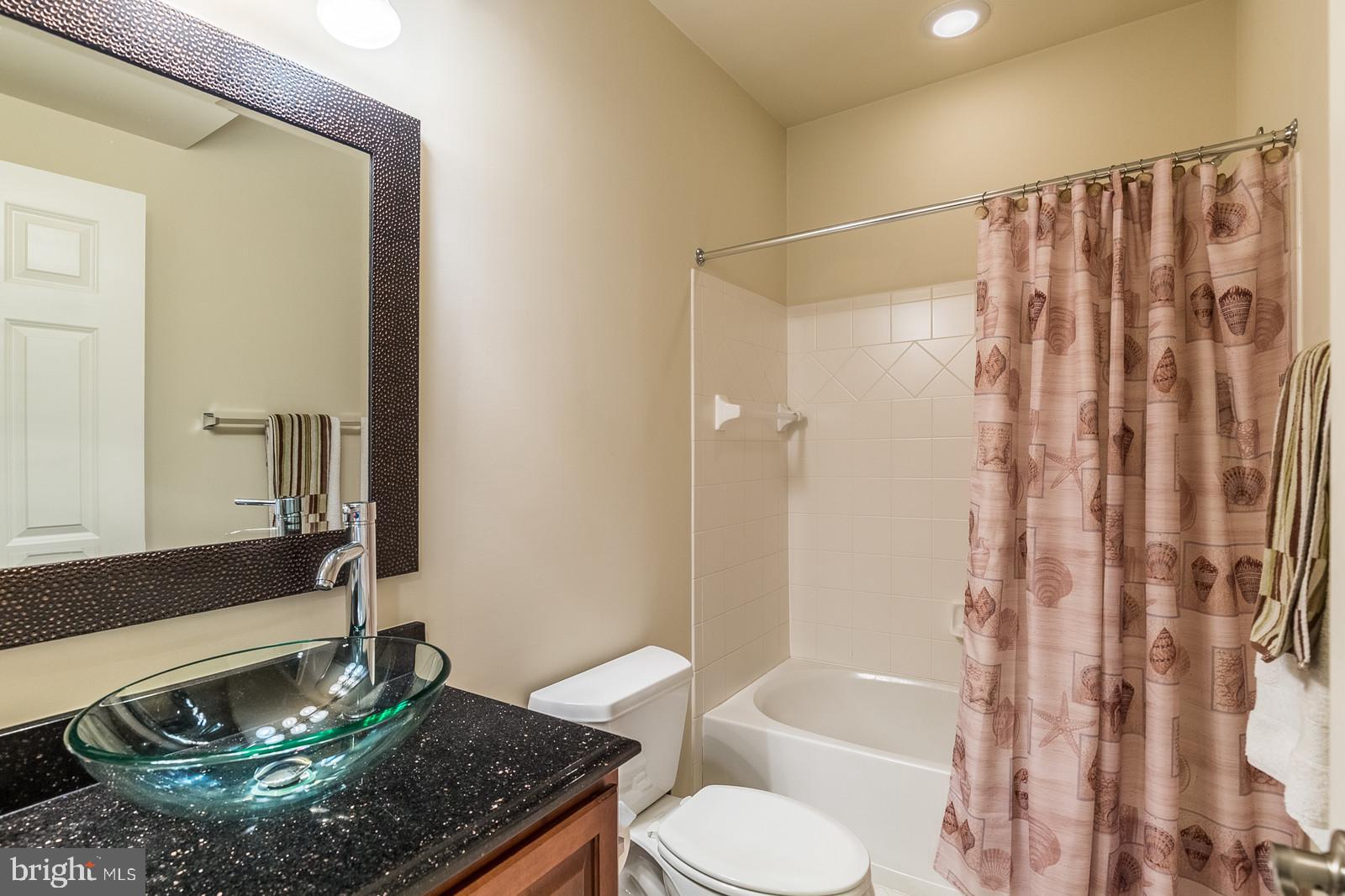 18487 Kerill Road Triangle, VA 22172 - Photo 38 of 45 Full bath on lower level