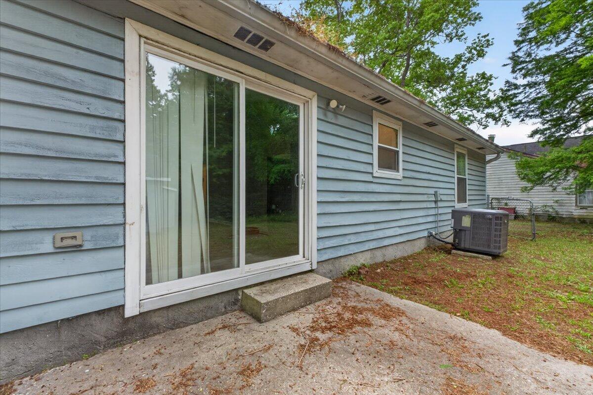519 Temple Road Ladson, SC 29456 - Photo 25 of 29 26-Square One Team - DSC01135