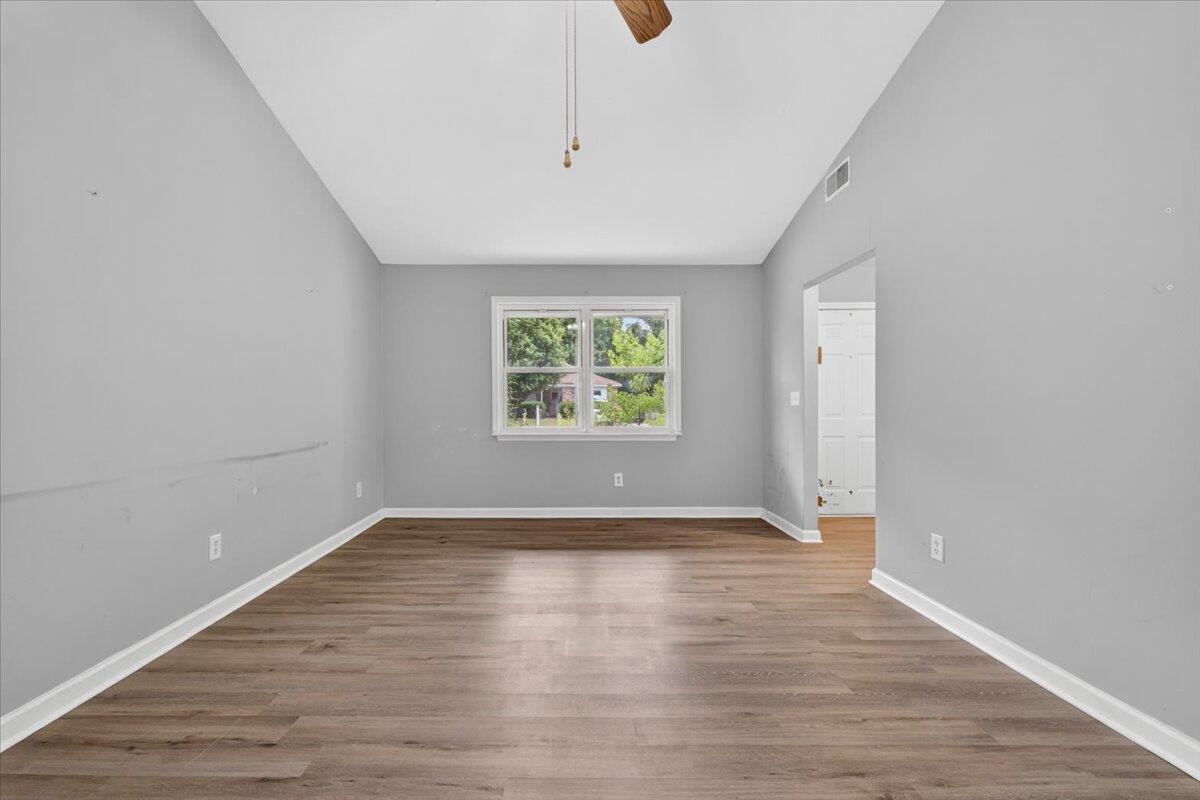 519 Temple Road Ladson, SC 29456 - Photo 6 of 29 07-Square One Team - DSC01077