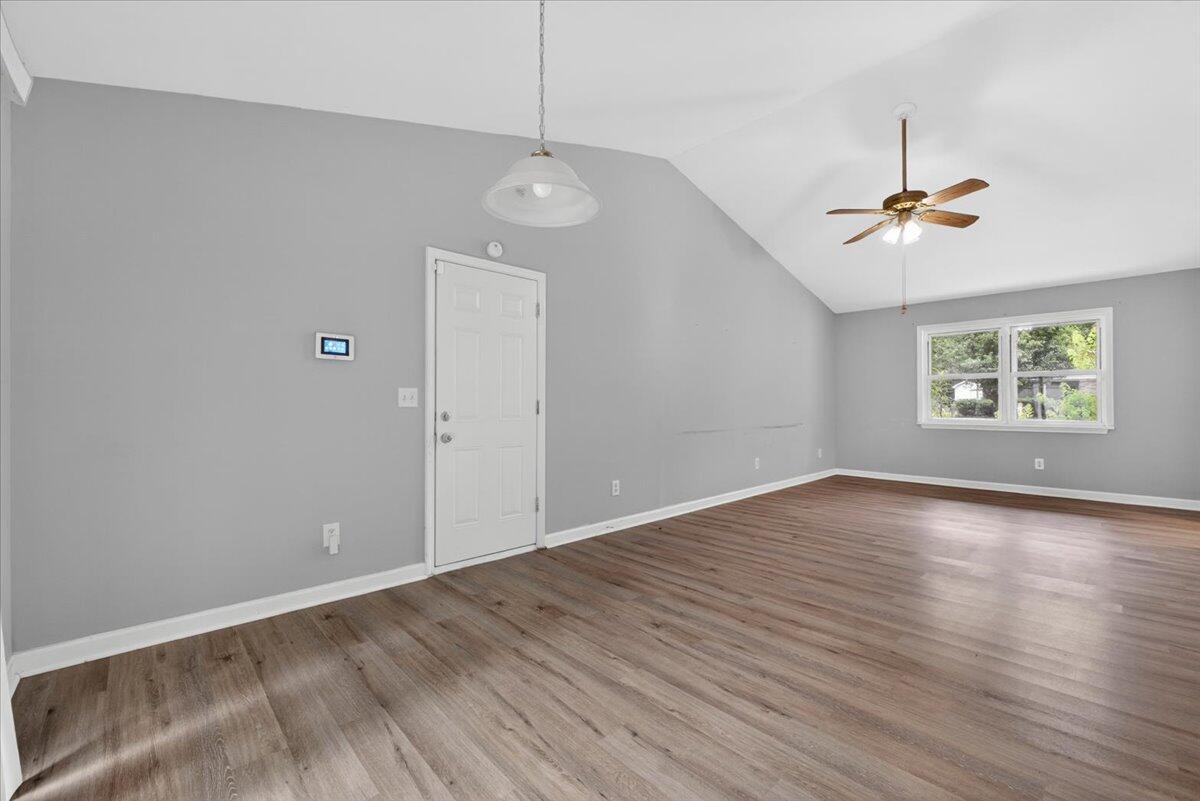 519 Temple Road Ladson, SC 29456 - Photo 7 of 29 08-Square One Team - DSC01080