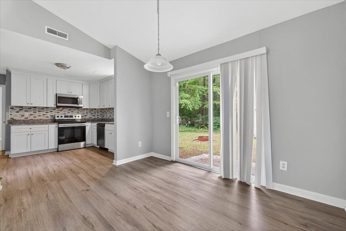 519 Temple Road Ladson, SC 29456 - Photo 8 of 29 09-Square One Team - DSC01084