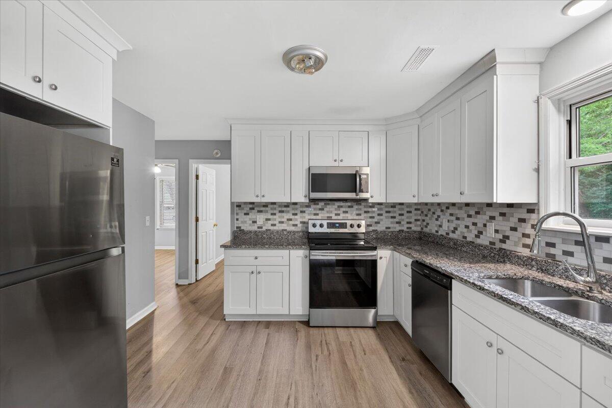 519 Temple Road Ladson, SC 29456 - Photo 9 of 29 10-Square One Team - DSC01086